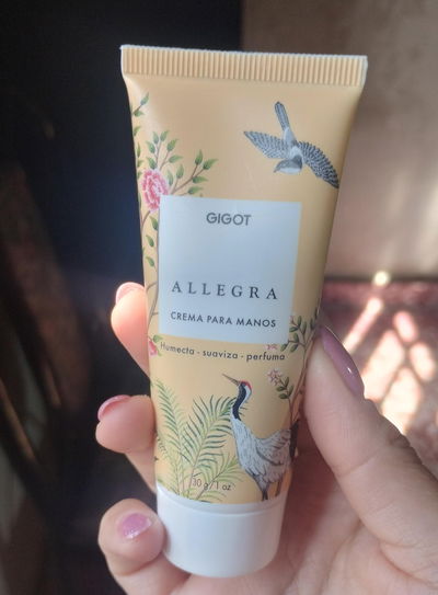 Crema para Manos perfumada Allegra Gigot