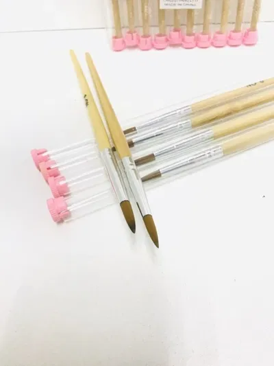 Pincel para acrilico