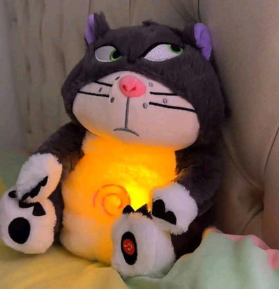 Gato Lucifer 