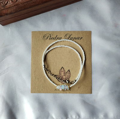 Collares Escallas Piedra Lunar 
