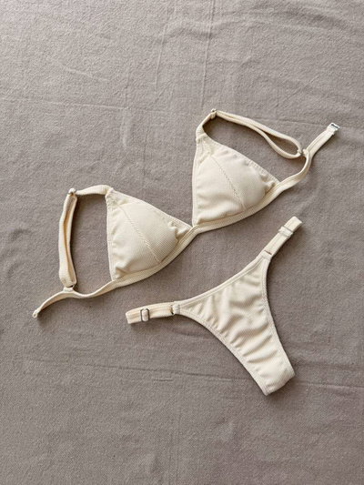 Bikini Jazmin Crema Texturada