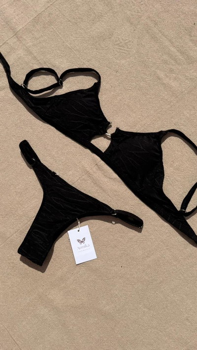 Bikini Gigi Negra texturada