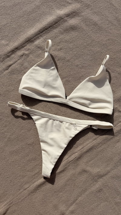 Bikini Armika Crema NO REINGRESA