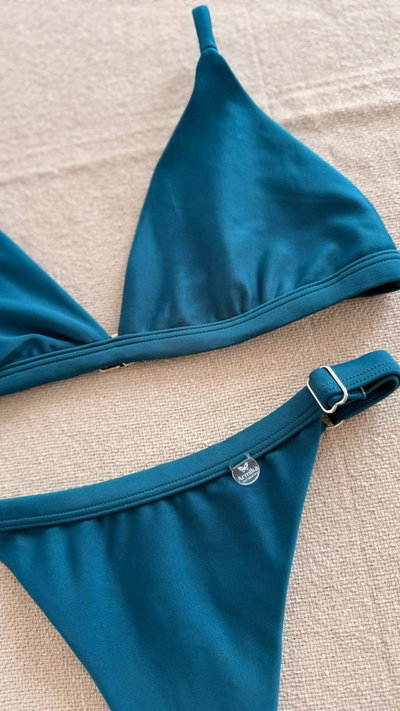 Bikini Armika Petroleo