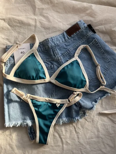 Bikini Rufina Petroleo y Blanco TRICOT