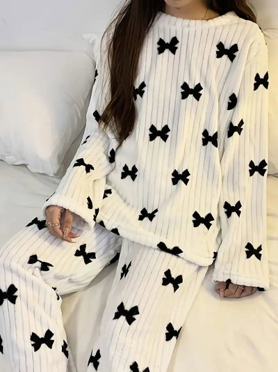 Conjunto Polar Moñitos 