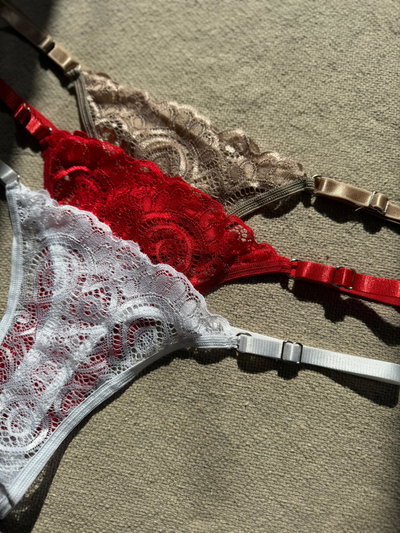 DOCENA cola less encaje regulables