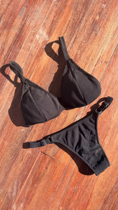 Bikini Jazmin Texturada Negra