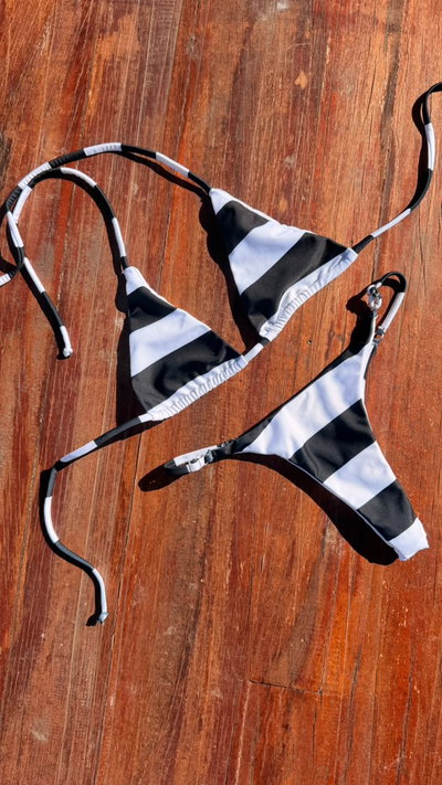 Bikini Grecia Negro y Blanco