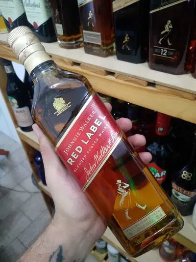 Whisky Johnnie Walker Red Label 750ml.