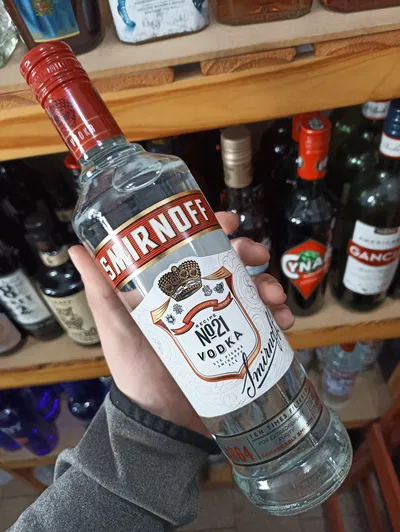 Vodka Smirnoff Clásico 700ml