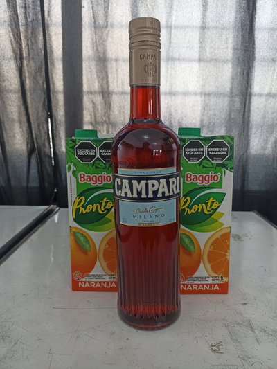Combo Campari + 2 Baggio Naranja 1L
