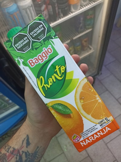Baggio Jugo sabor Naranja 1000ml.
