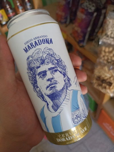 Sixpack cerveza Maradona lata 473ml.