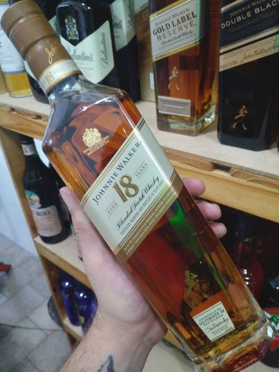 Whisky Johnnie Walker 18 Años 750ml.