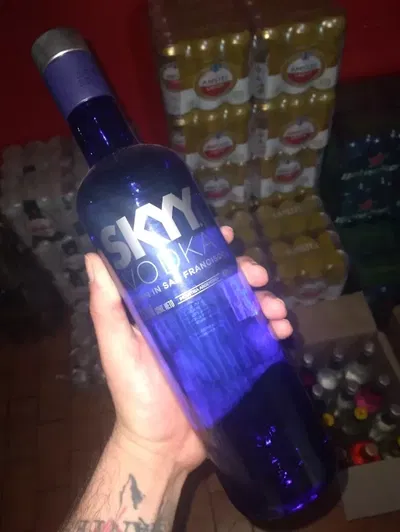 Vodka Skyy 750ml. A elección 