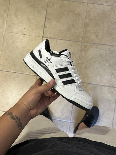 Adidas Forum "Clasica"