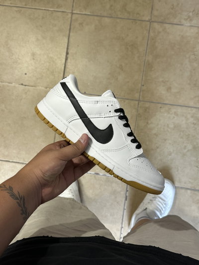 Nike Dunk Low TOP "Blanco - Negro"