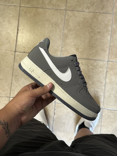 Nike Air Force TOP "Gris"