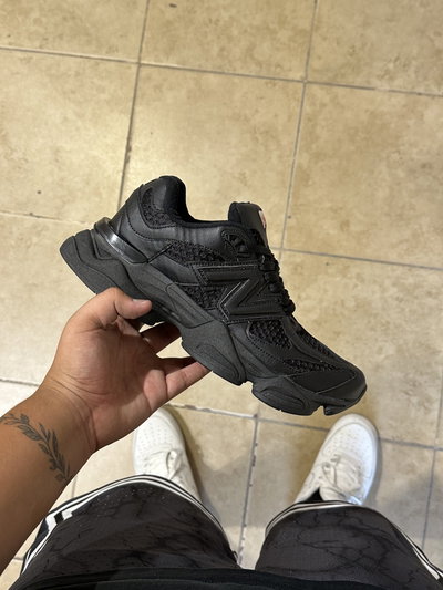 New Balance 9060 "Total Black"