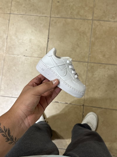 Nike Air Force "Infantil"