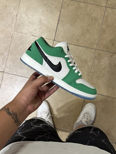 Nike Jordan Low "Boston"