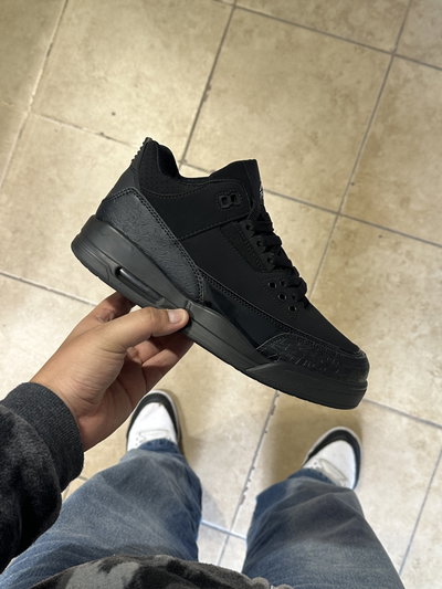 Air Jordan Retro 3 "Black Cat"