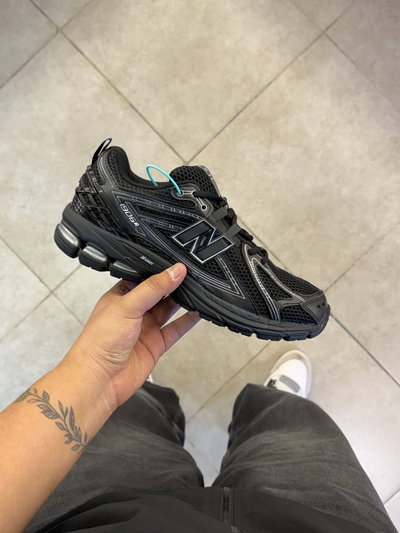 New Balance 1906r "Black"