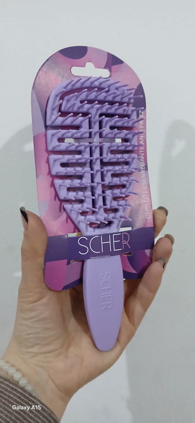 Cepillo anti frizz