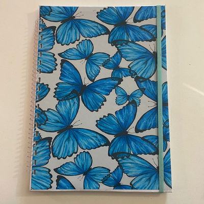 Cuaderno A4 de 50 hojas rayadas Mariposas