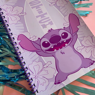 Cuaderno A4 Stitch
