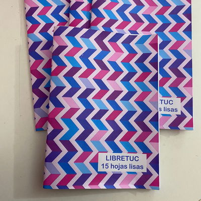 Cuaderno A5 de 15 hojas lisas