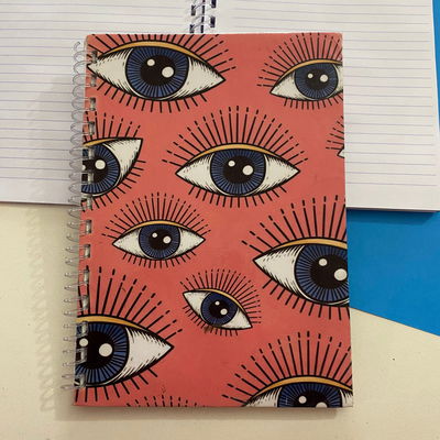Cuaderno A5/50 hojas rayadas - Tapa Ojo Turco