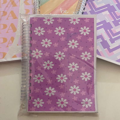 Cuaderno A5 Tapas Flexibles 100 hojas rayadas