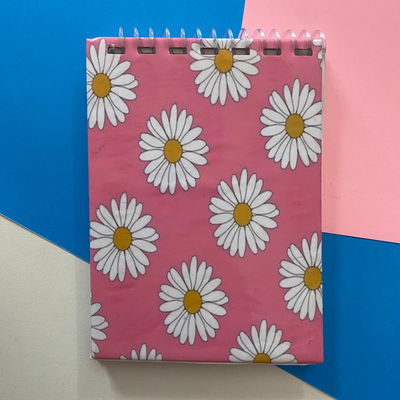 Libreta A6 - Tapa Dura - 50 hojas lisas 