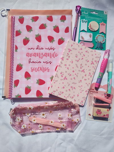 Combo estudiantil - Frutillas