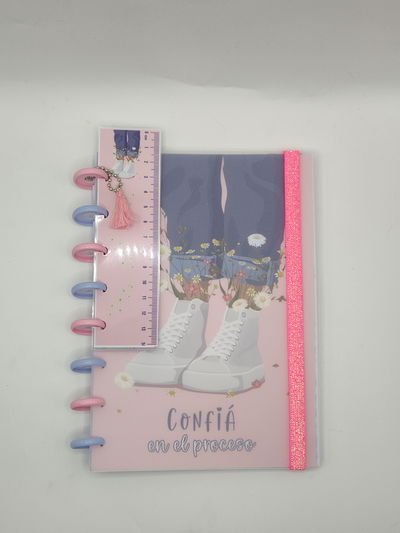 Cuaderno A5 -Zapas flores (15x21 cm) 