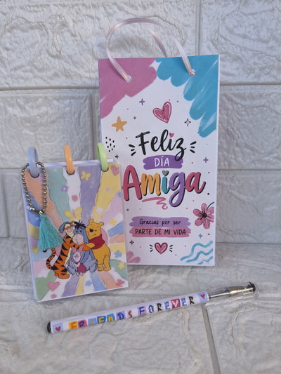 Mini anotador + lapicera + bolsa regalo Día del amigo -mod 6