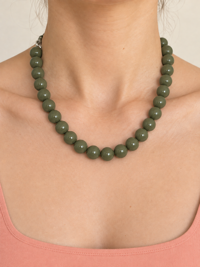 Collar Chicle Verde musgo 