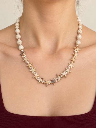 Collar simil nácar estrellas 
