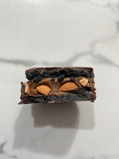 ALFAJOR CON ALMENDRAS 