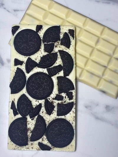 TABLETA CHOCOLATE BLANCO + OREO