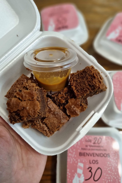 Mini box brownie 