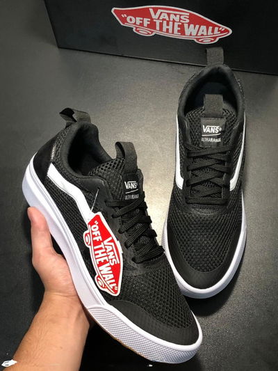 VANS ULTRARANGE NEGRA