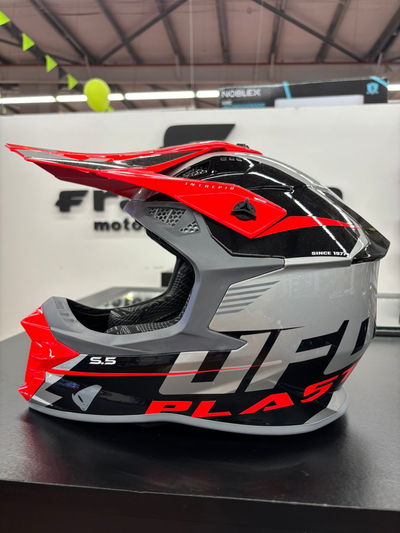 Casco Ufo Intrepid Motocross Enduro Black&Silver
