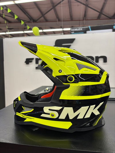 Casco Cross Motocross Enduro Smk Allterra Off Road Mx Color Black&Yellow