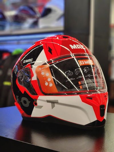 Casco MAC 070 Volt Broket Negro / Rojo / Brillo