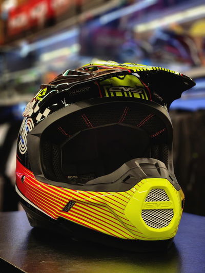 Casco EVS T5 Torino black/green