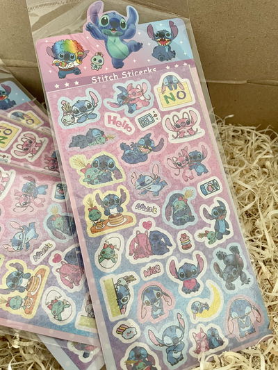 PLANCHA DE STICKERS STITCH X10