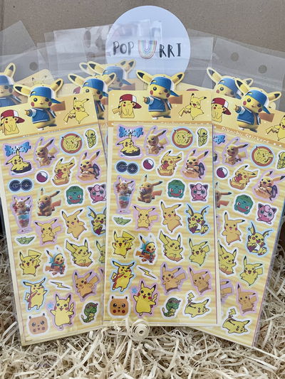 PLANCHA DE STICKERS PIKACHU X10